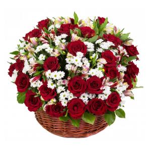 Корзина "Красная роза и белая хризантема"